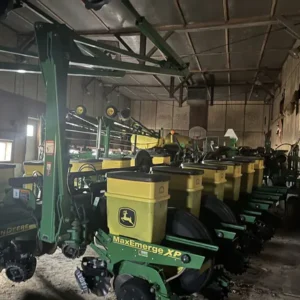 JOHN DEERE 1770NT PLANTER