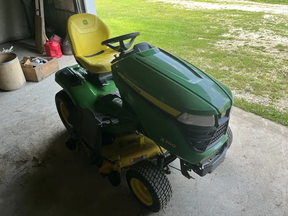 2021 John Deere X380 Lawn Tractor - Image 2