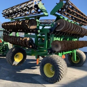 2020 JOHN DEERE 2680H 35′, Notched Blades Front