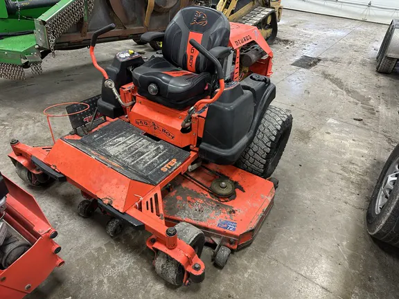 2011 BAD BOY 7200 AOSD ZERO TURN LAWNMOWER - Image 2