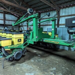 JOHN DEERE 1770 PRECISION PLANTER 16RW30 FRONT FOLD VAC, TILLAGE, CLUTCHES