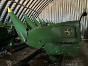 2021 JOHN DEERE C8R w/ 30″ Row Spacing